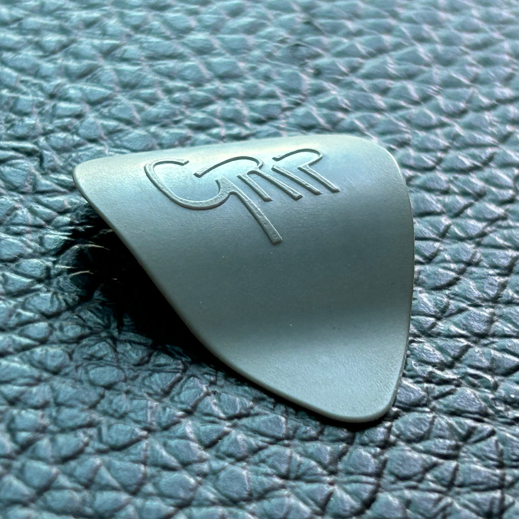 Grip Guitar Picks Doubter's Pack - 7 Assorted | Non-Slip Contoured Guitar Picks Variety
