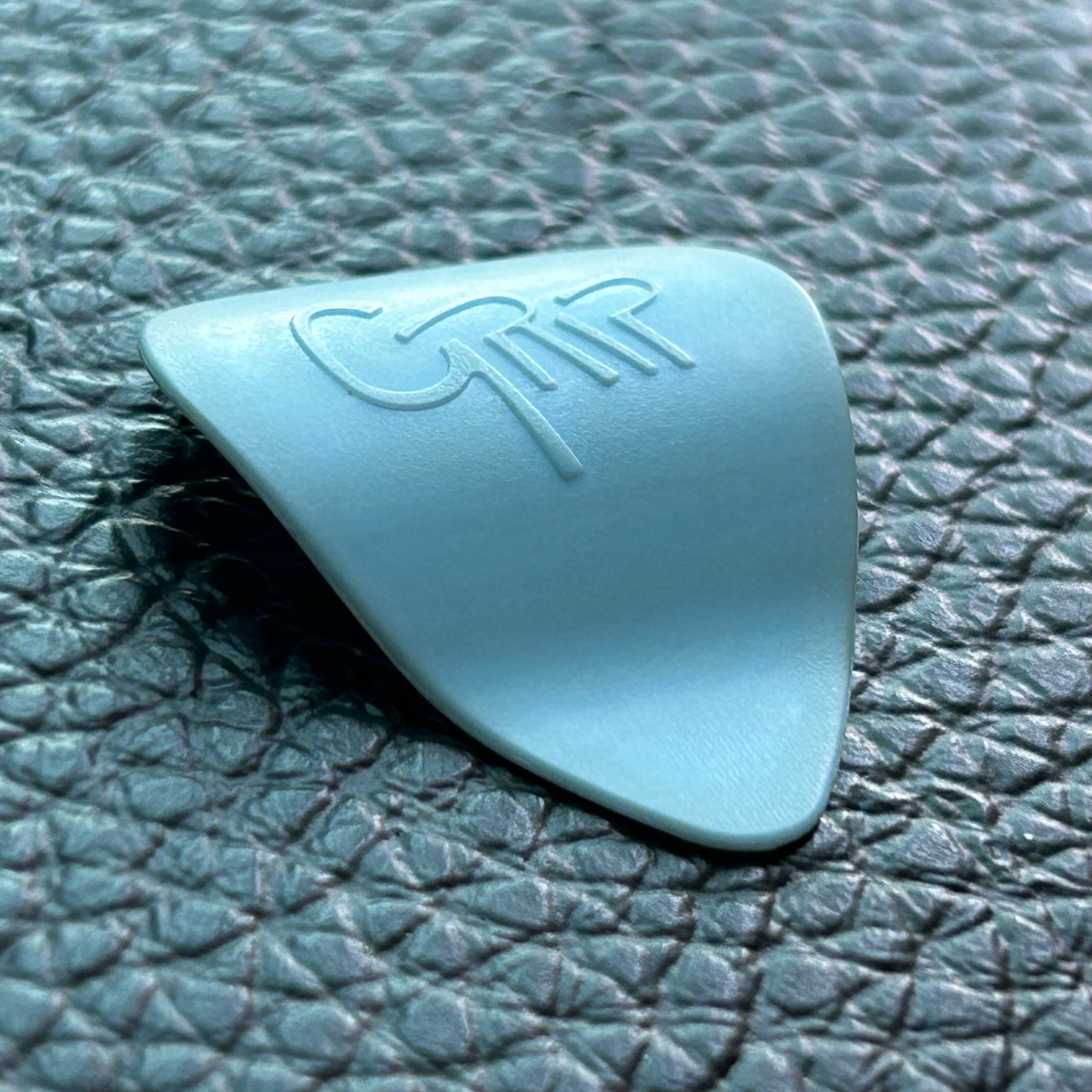 Grip Guitar Picks - Nylon Medium 3-Pack | Non-Slip Contoured Medium Guitar Picks